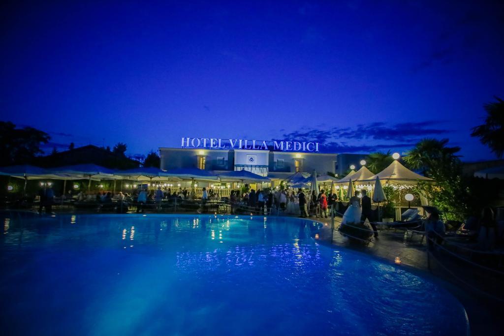 Hotel Villa Medici Rocca San Giovanni Eksteriør billede