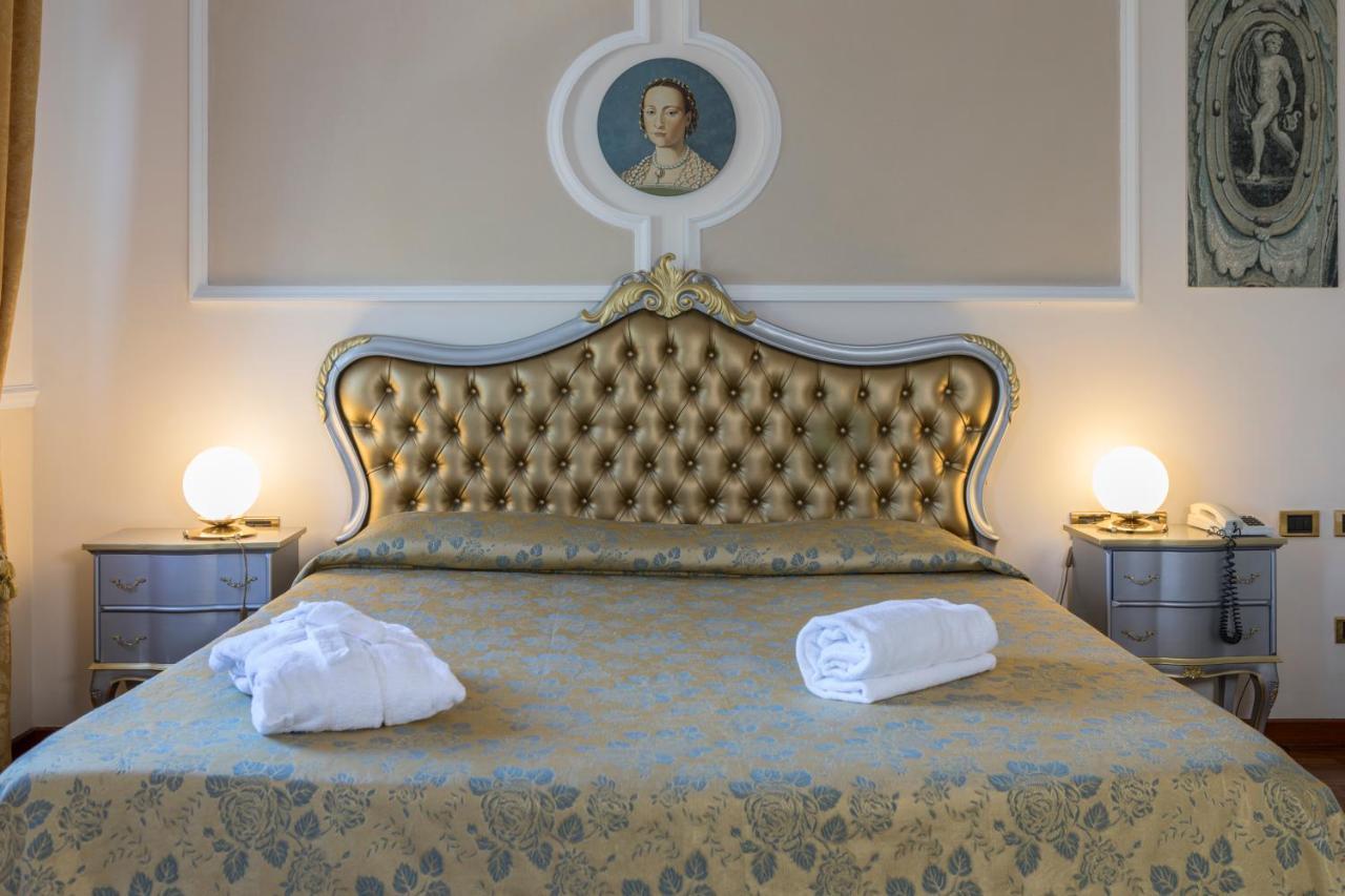 Hotel Villa Medici Rocca San Giovanni Eksteriør billede